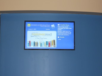 digital signage for schools